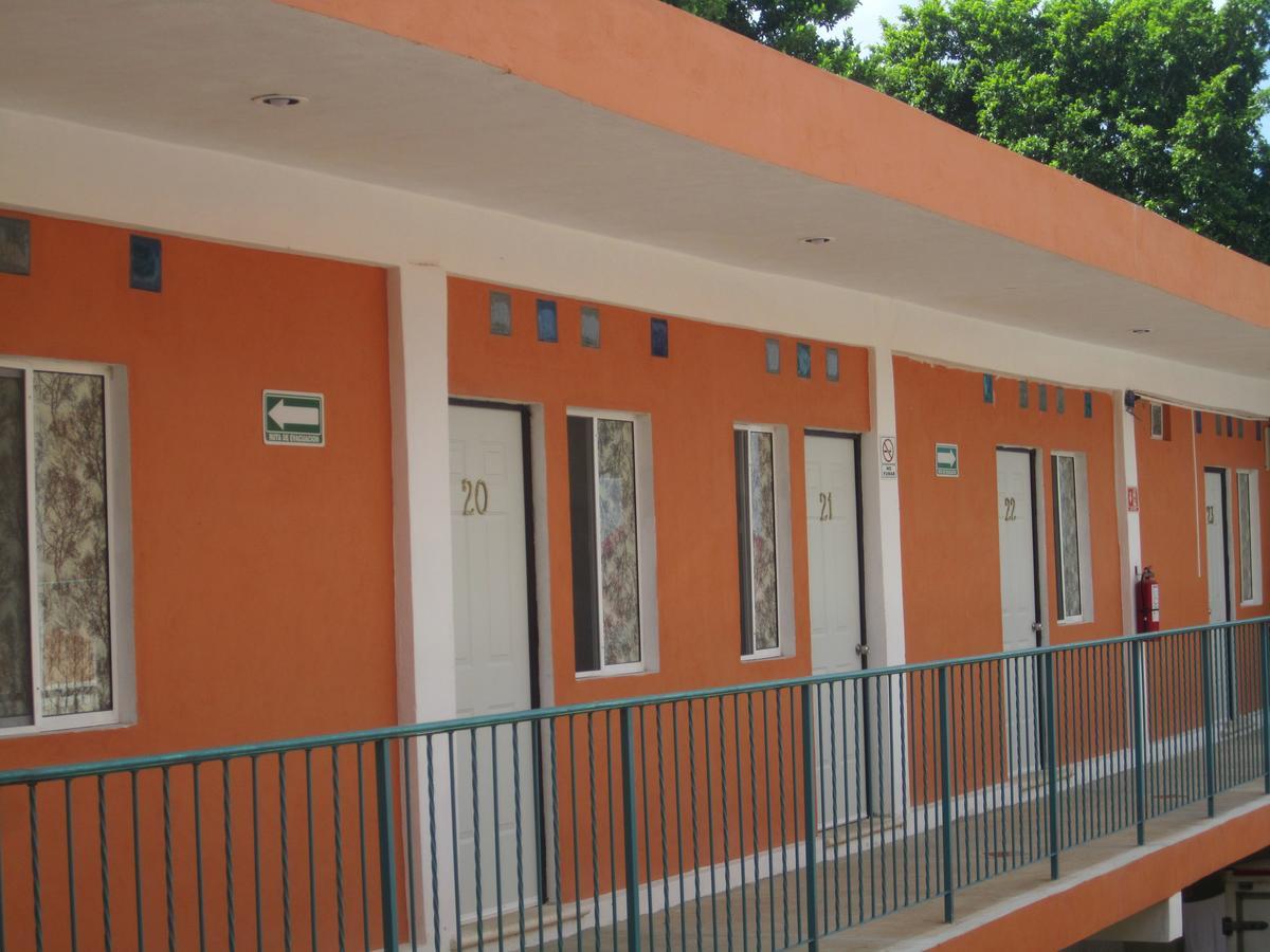 Posada Chuburna de Hidalgo Bagian luar foto